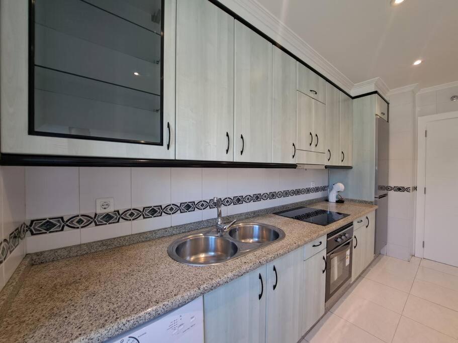 Apartament Panxon, A Unos Metros De La Playa. Nigrán Zewnętrze zdjęcie